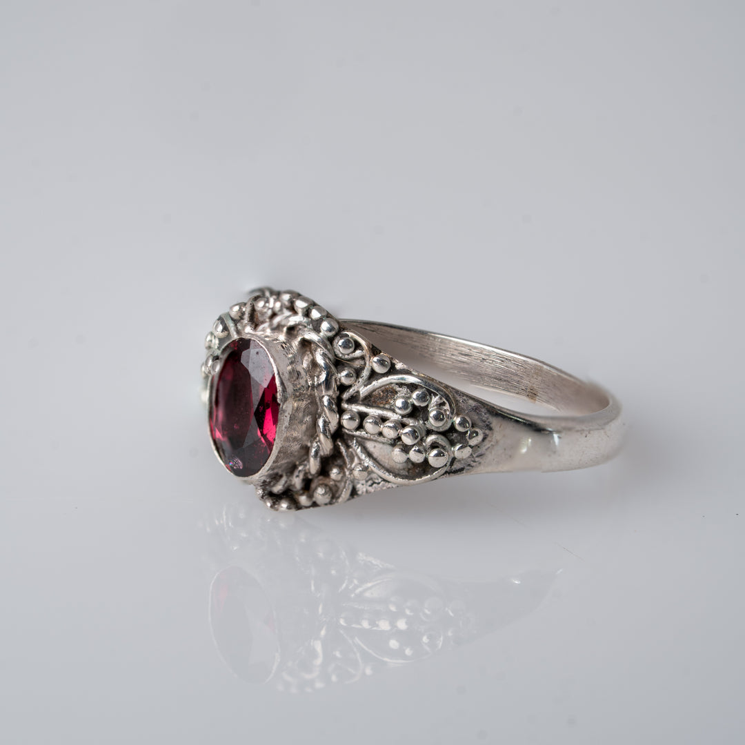 Bagues empilables multi-bandes grenat