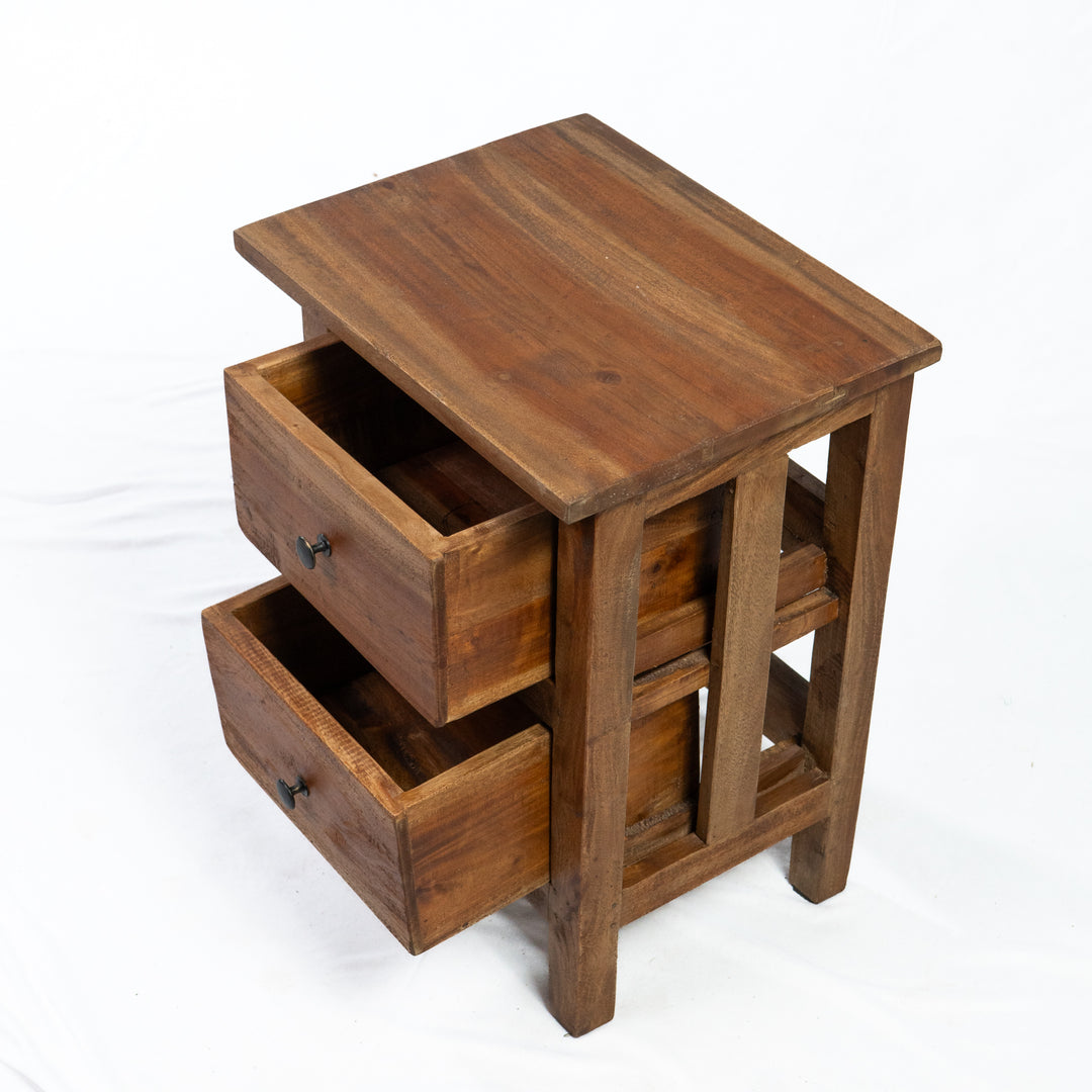 Table d'appoint en teck récupéré