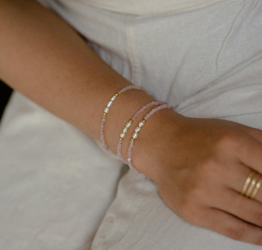 Bracelet Or et Perle avec Perles Roses