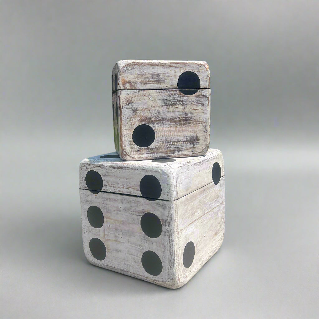 Table d'appoint en teck récupéré