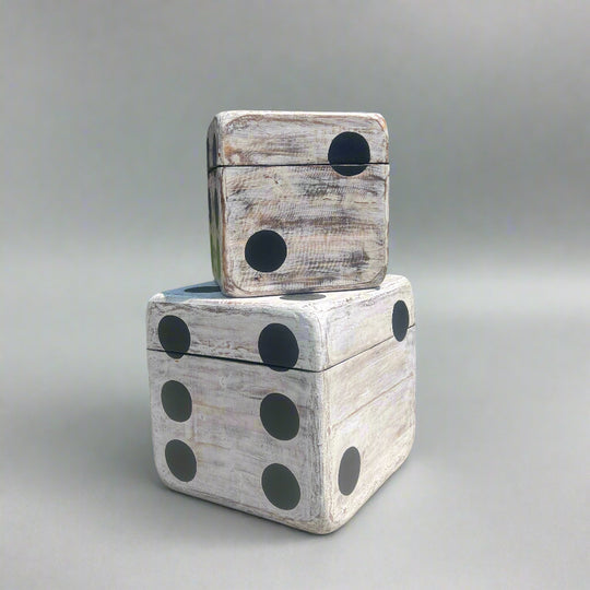 Table d'appoint en teck récupéré