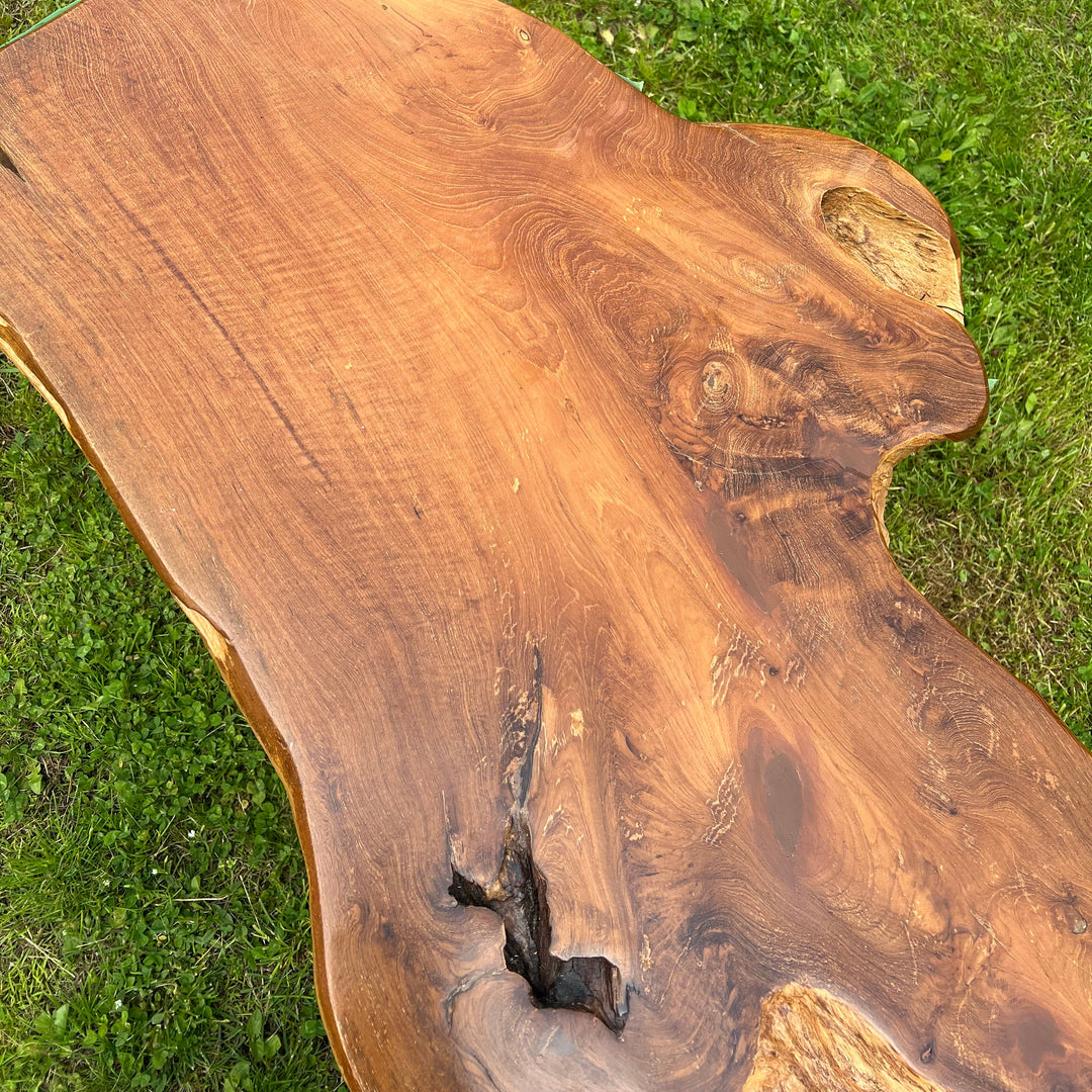 Table d'appoint en teck récupéré