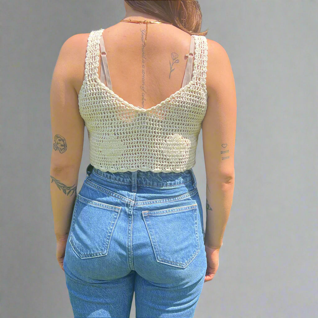 Table d'appoint en teck récupéré