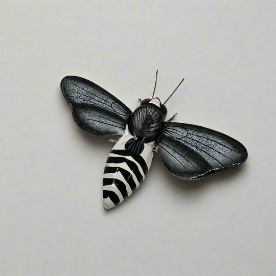 Table d'appoint en teck récupéré