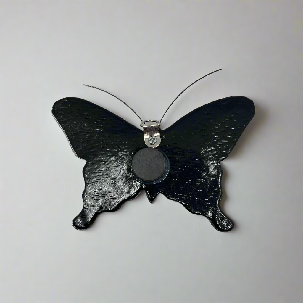 Table d'appoint en teck récupéré