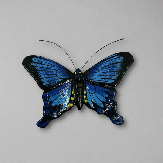 Table d'appoint en teck récupéré