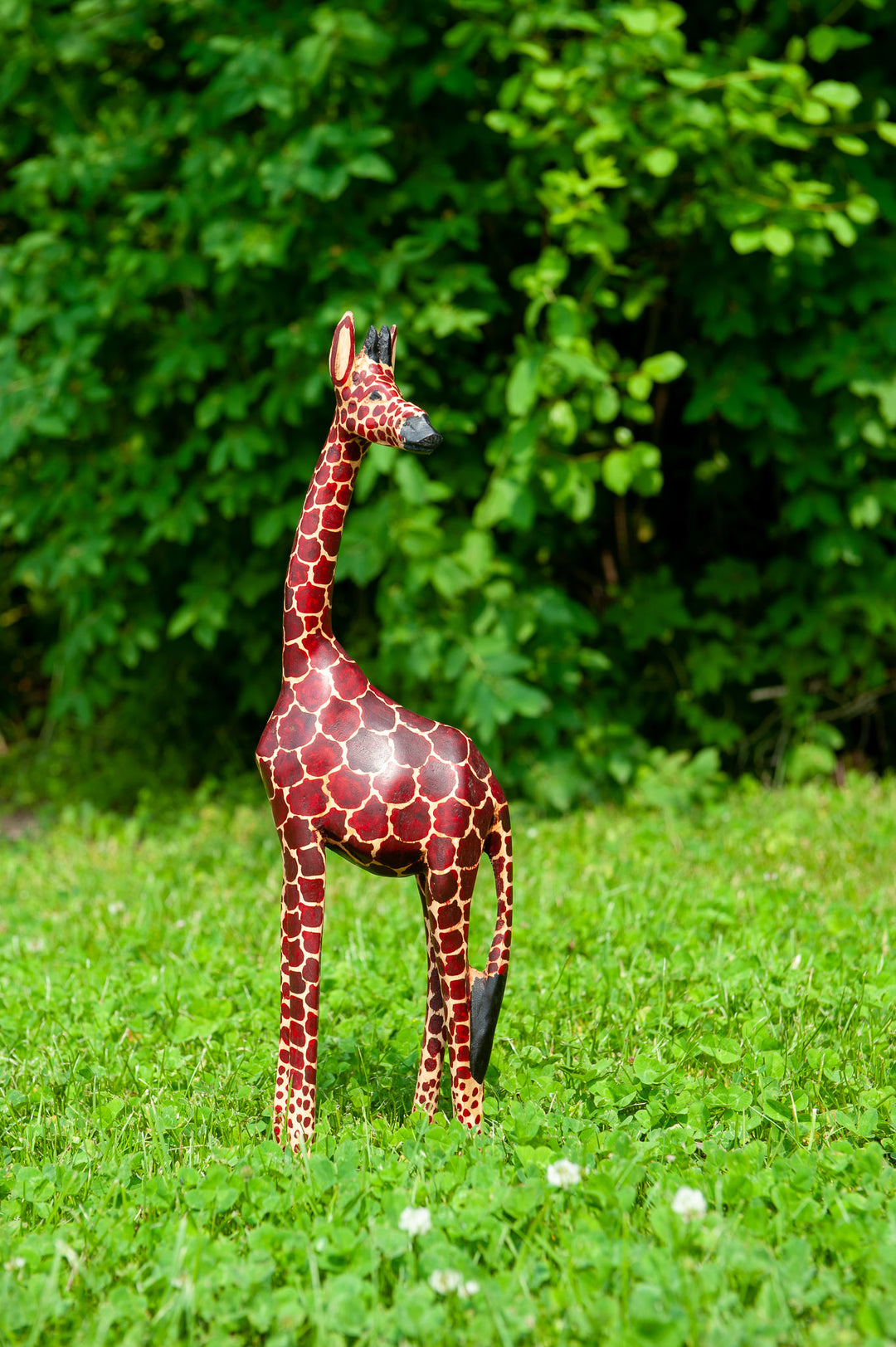 18" Jacaranda Wood Giraffe - Red