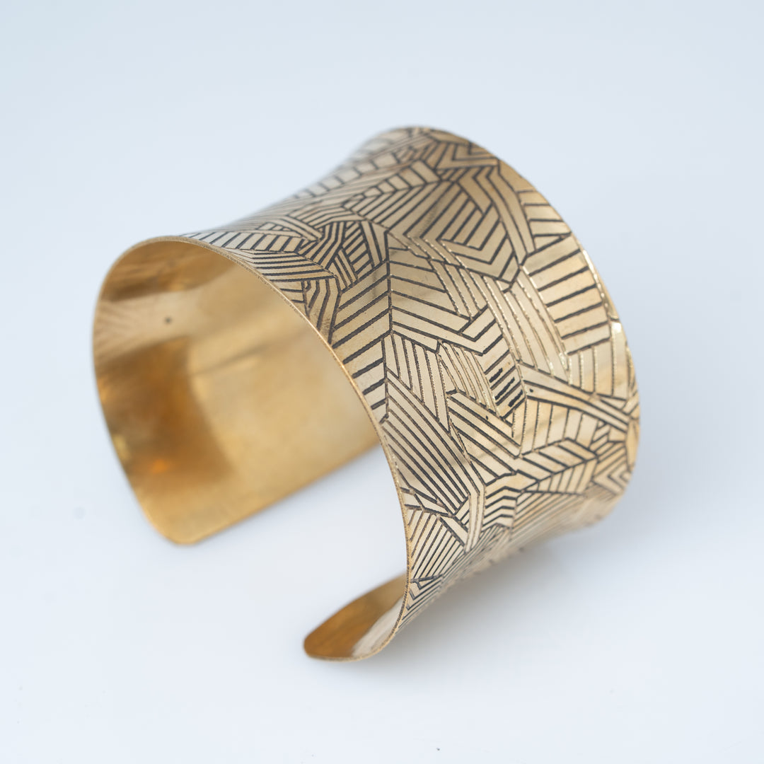 Colliers de pierres précieuses superposées