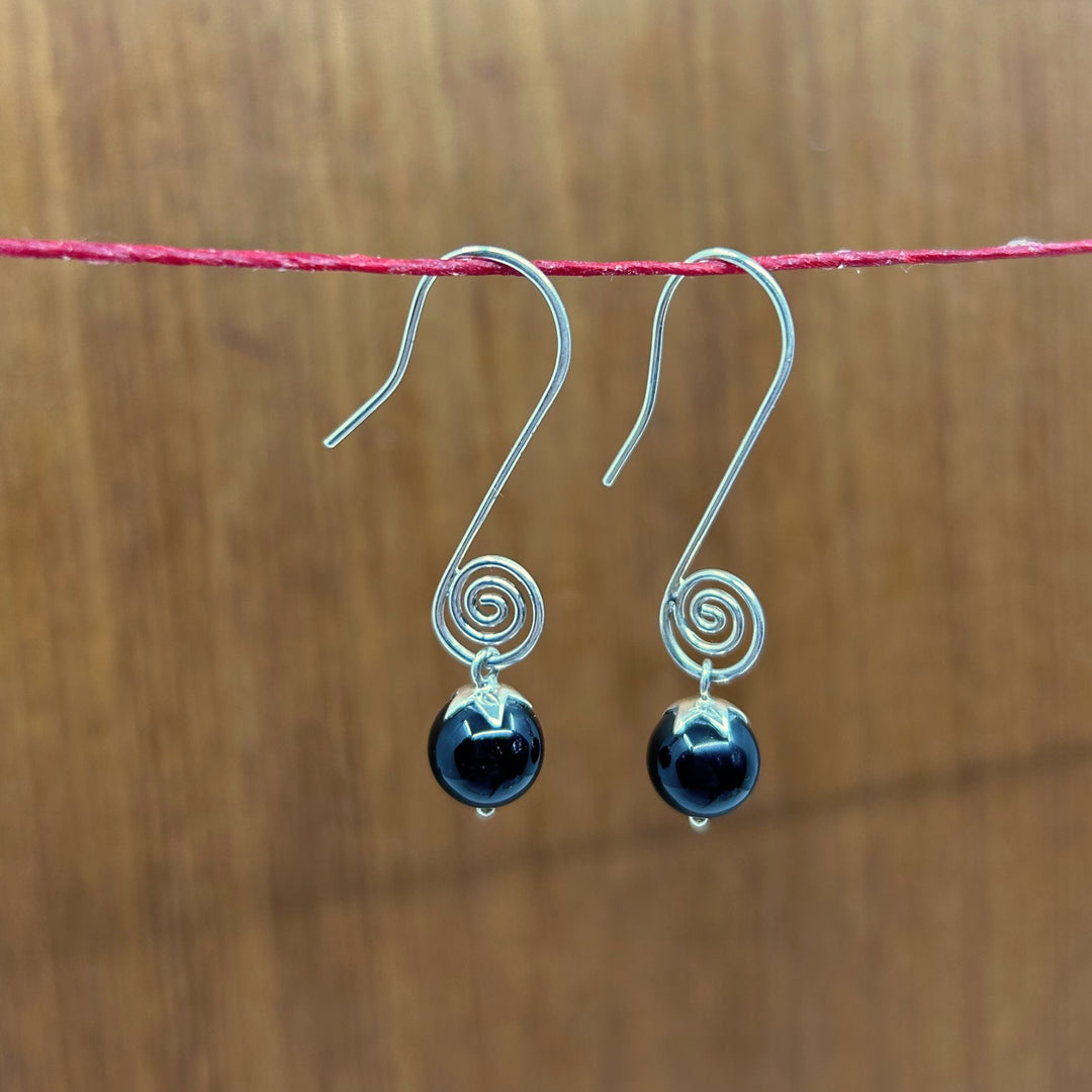 Hook Onyx Bead Dangle Earring