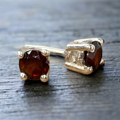 Round Garnet Stud Earring