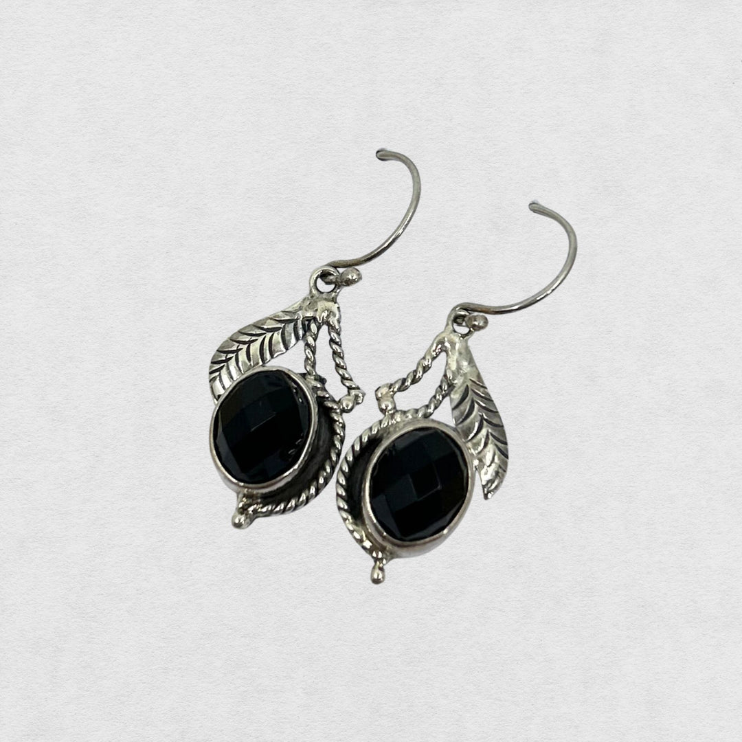 Onyx Feather & Braid Silver Earring