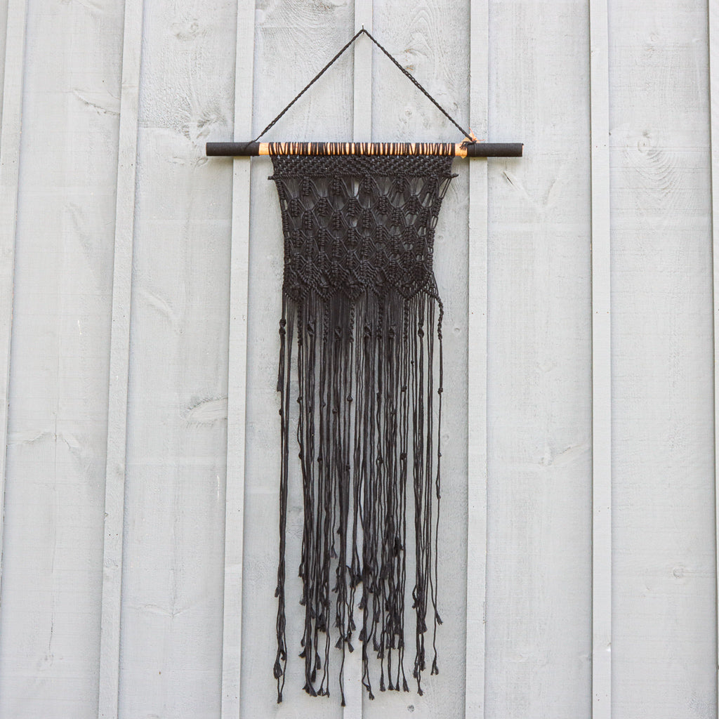 Tenture Murale Droite en Macramé - Noir