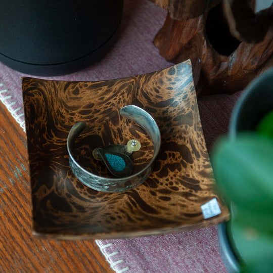 Mango Wood Large Square Plate - 6" (Tiger)