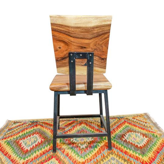 Chaise en bois Sono avec base en fer