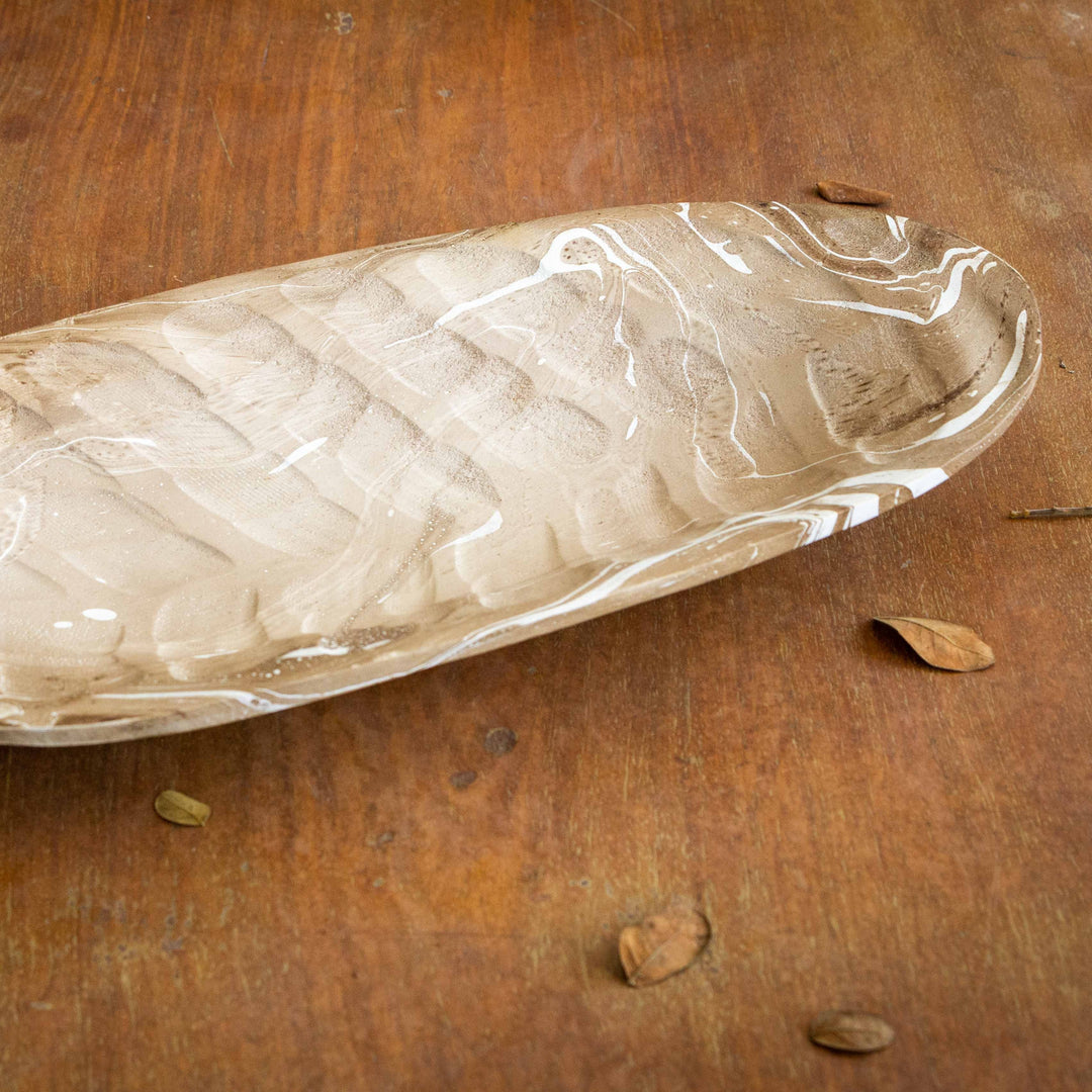 Mango Wood Oblong Leaf Platter - 9" x 20" (Latte)