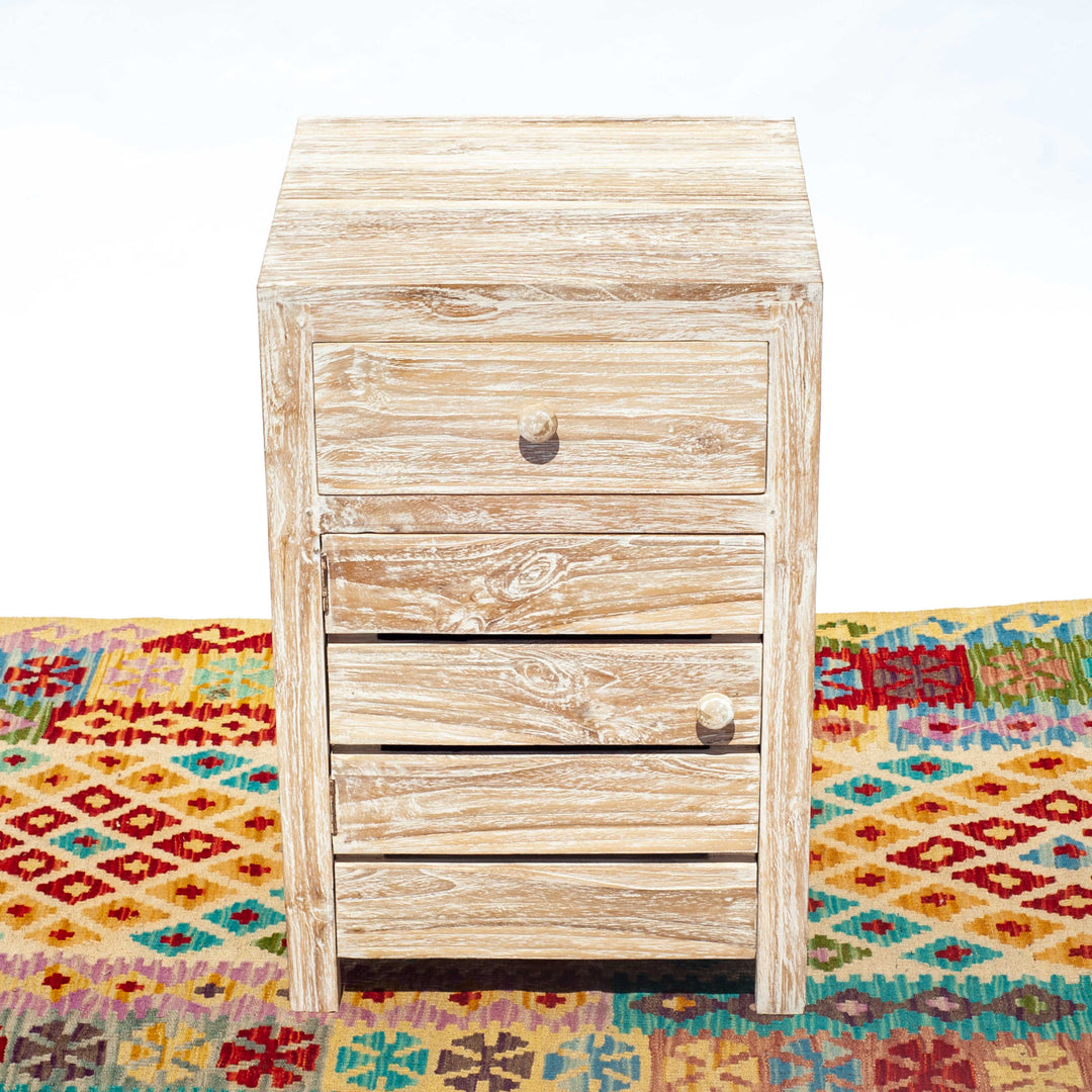 Table de chevet minimaliste blanchie à la chaux