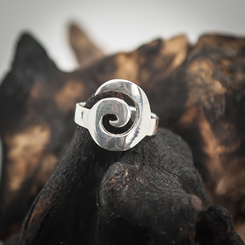 Thai Sterling Silver Wave Ring