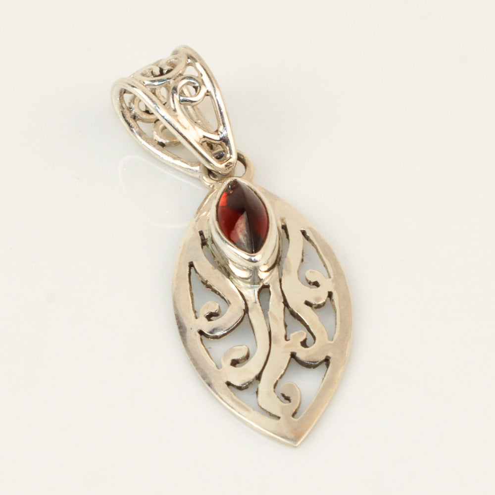 Pendentif Grenat Forme Marquis
