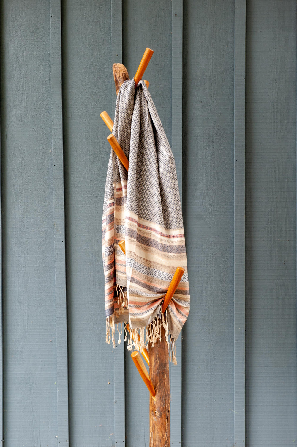 Stripe Pattern Scarf - Pink/Blue