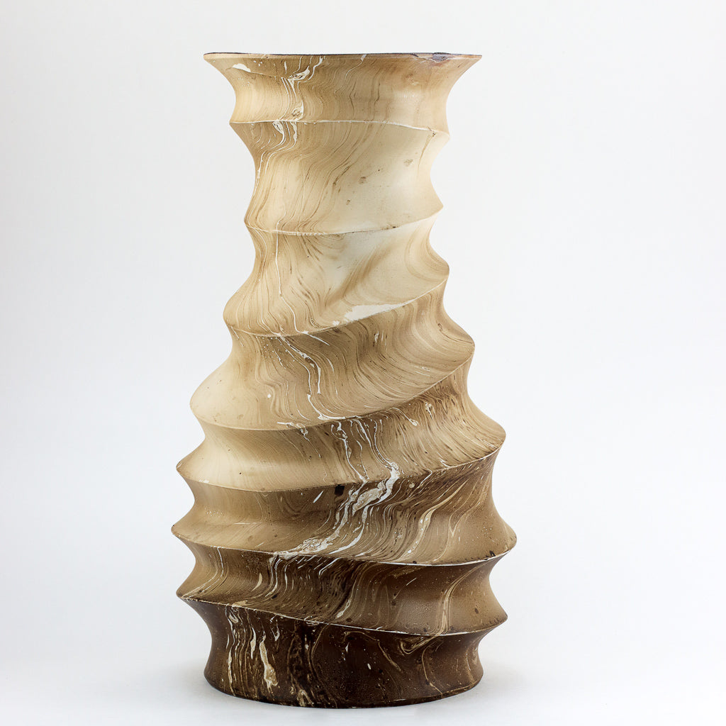 Vase tire-bouchon en bois de manguier - 14" (Latte)