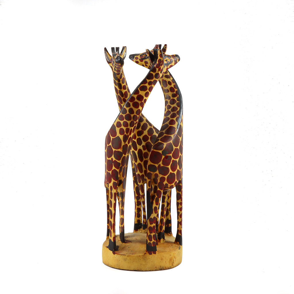 8.5" Kissing Giraffe Circle of 3