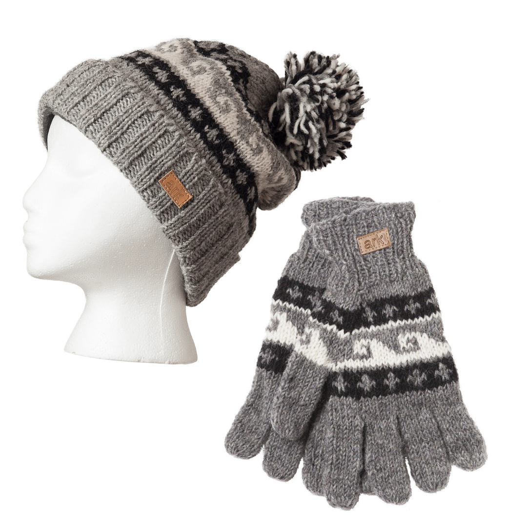 Matching Wave Gloves and Hat - Grey