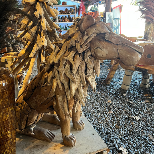 Table d'appoint en teck récupéré