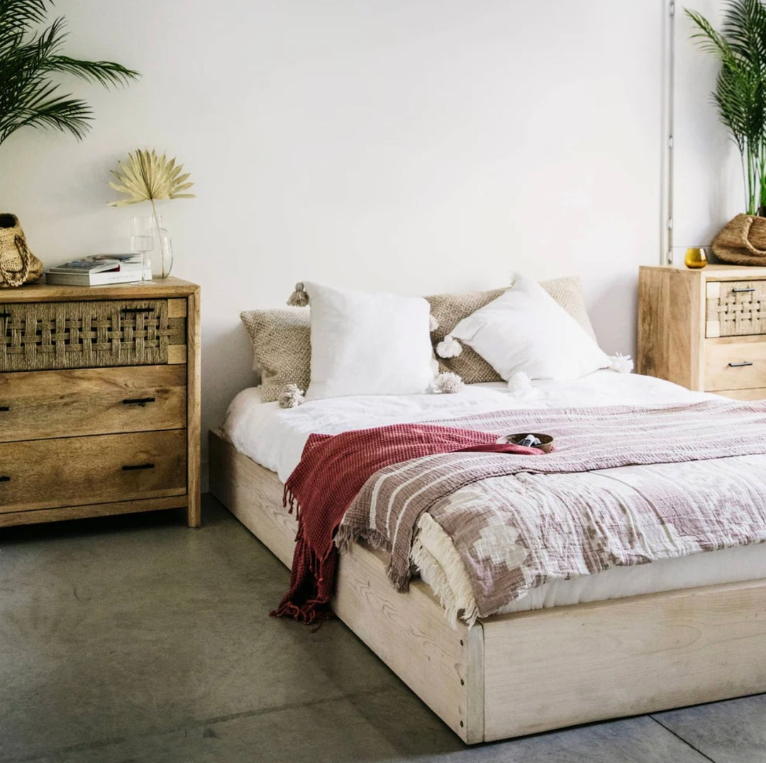 Shell Atzi Fleece Lined Throw