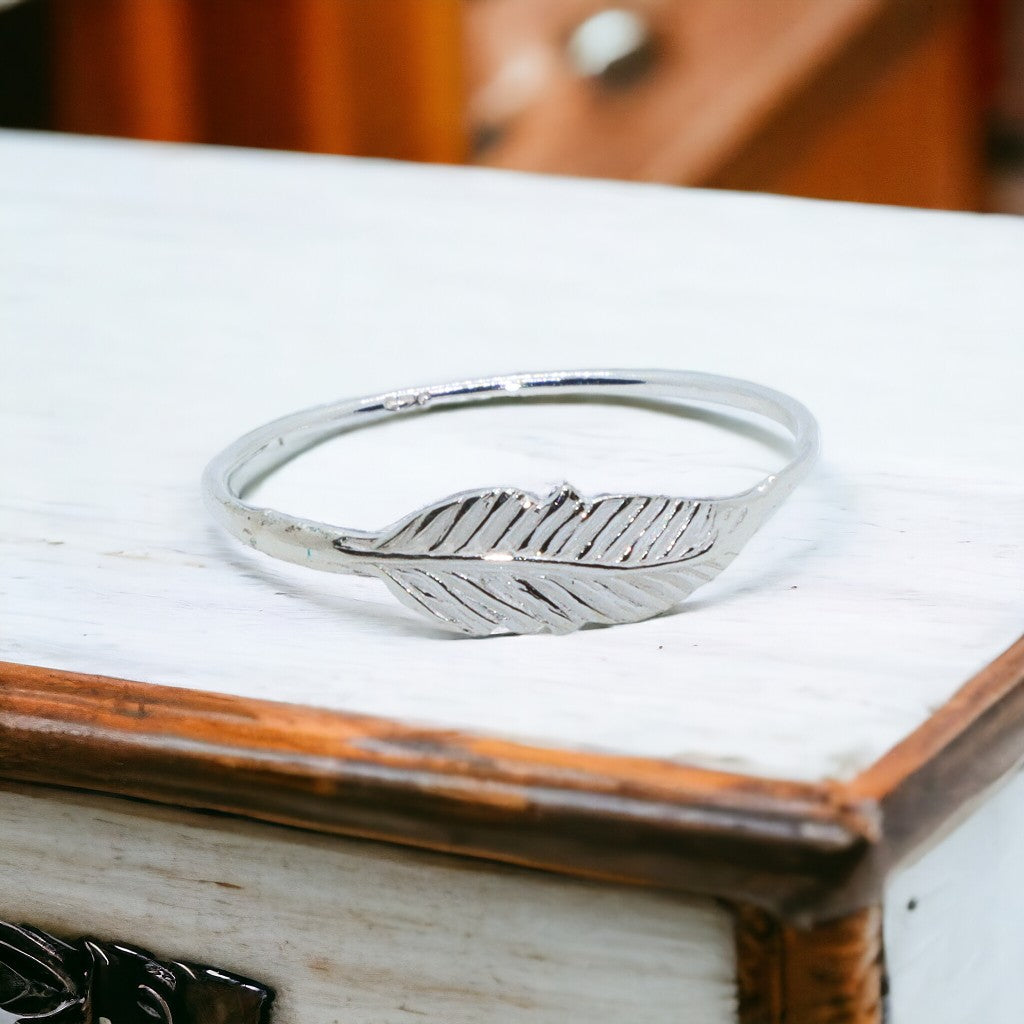 Sterling Silver Dainty Textured Leaf Ring