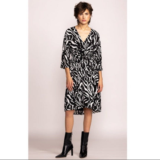 Diane Dress Black and White