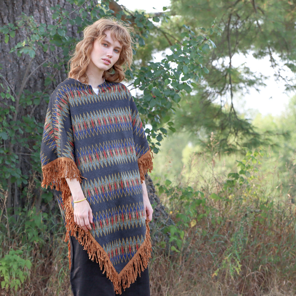 Edith Poncho Daim à Franges-Bleu