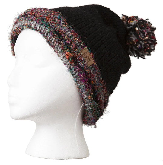 Mariposa Pompom Hat
