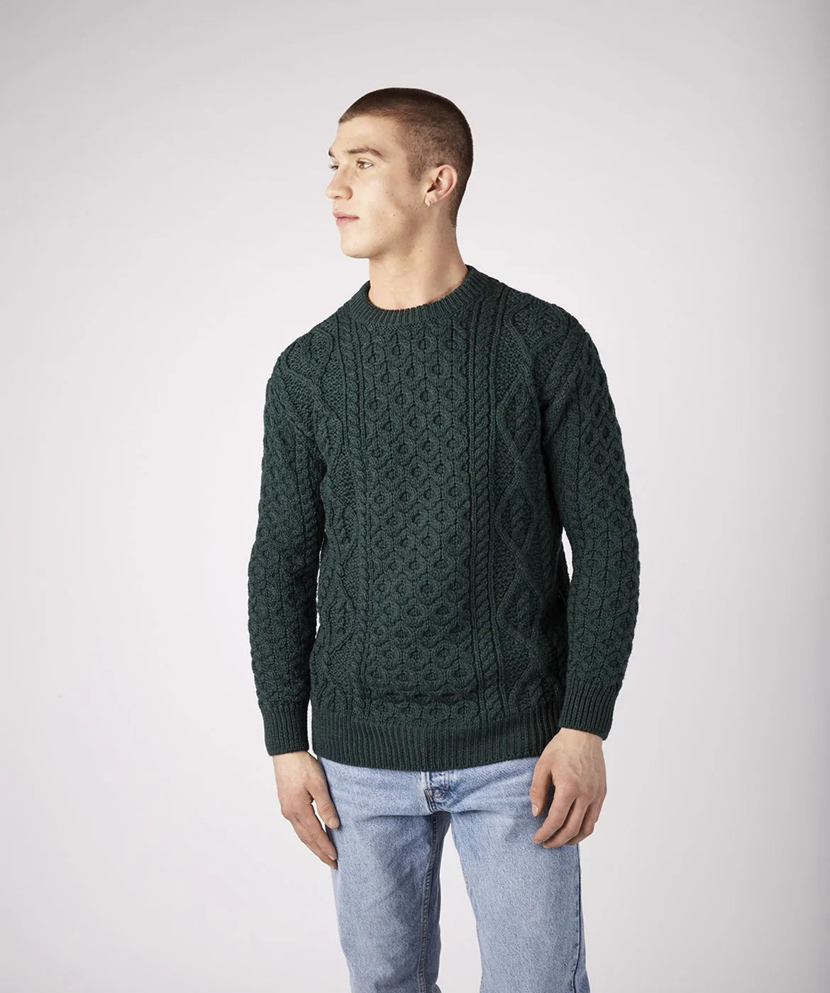 Fearnóg Aran Crew Neck Sweater - Evergreen