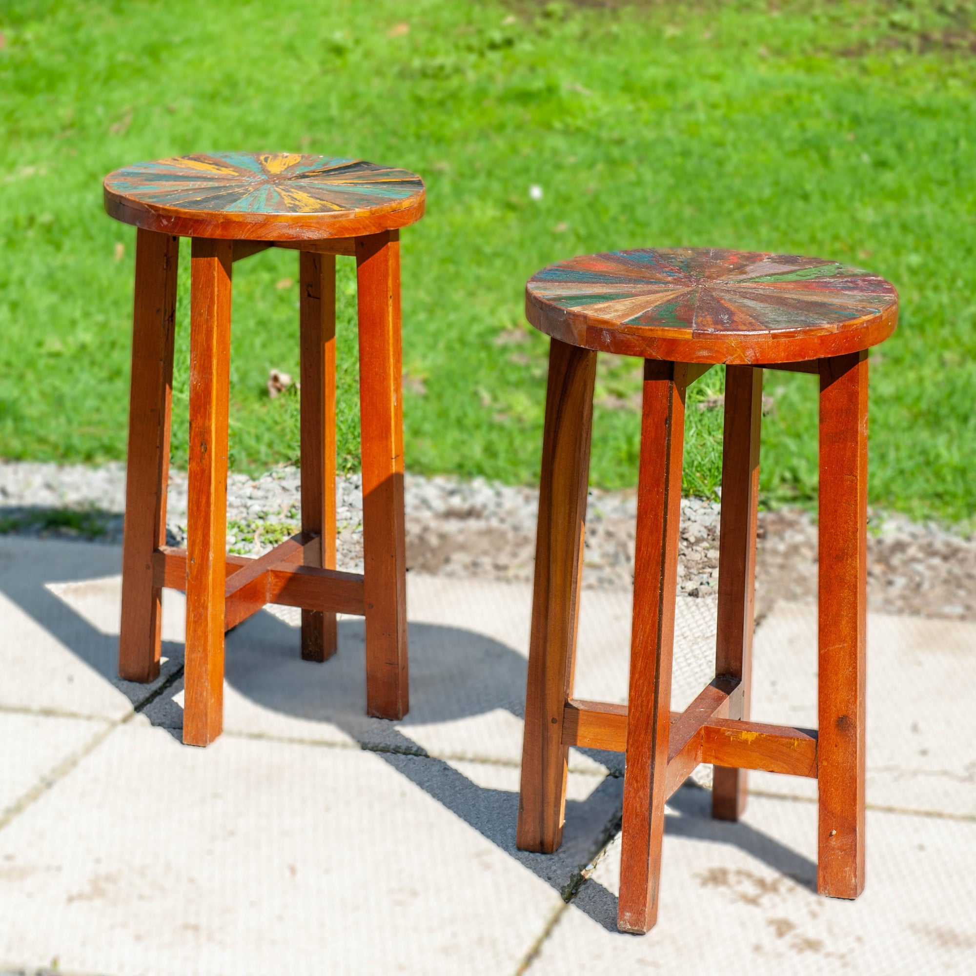 Medium size stools made of reclaimed teak wood with colourful seats