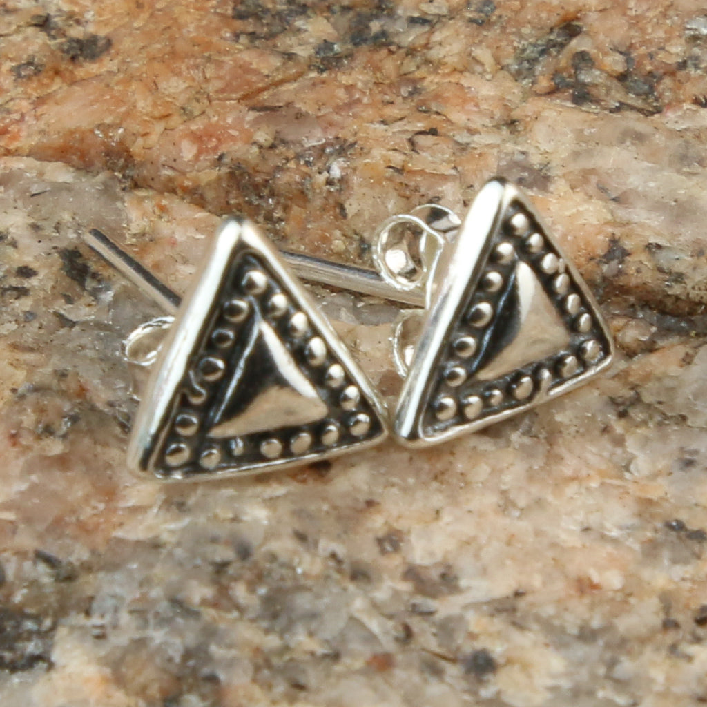 Boucles d'oreilles triangle en argent