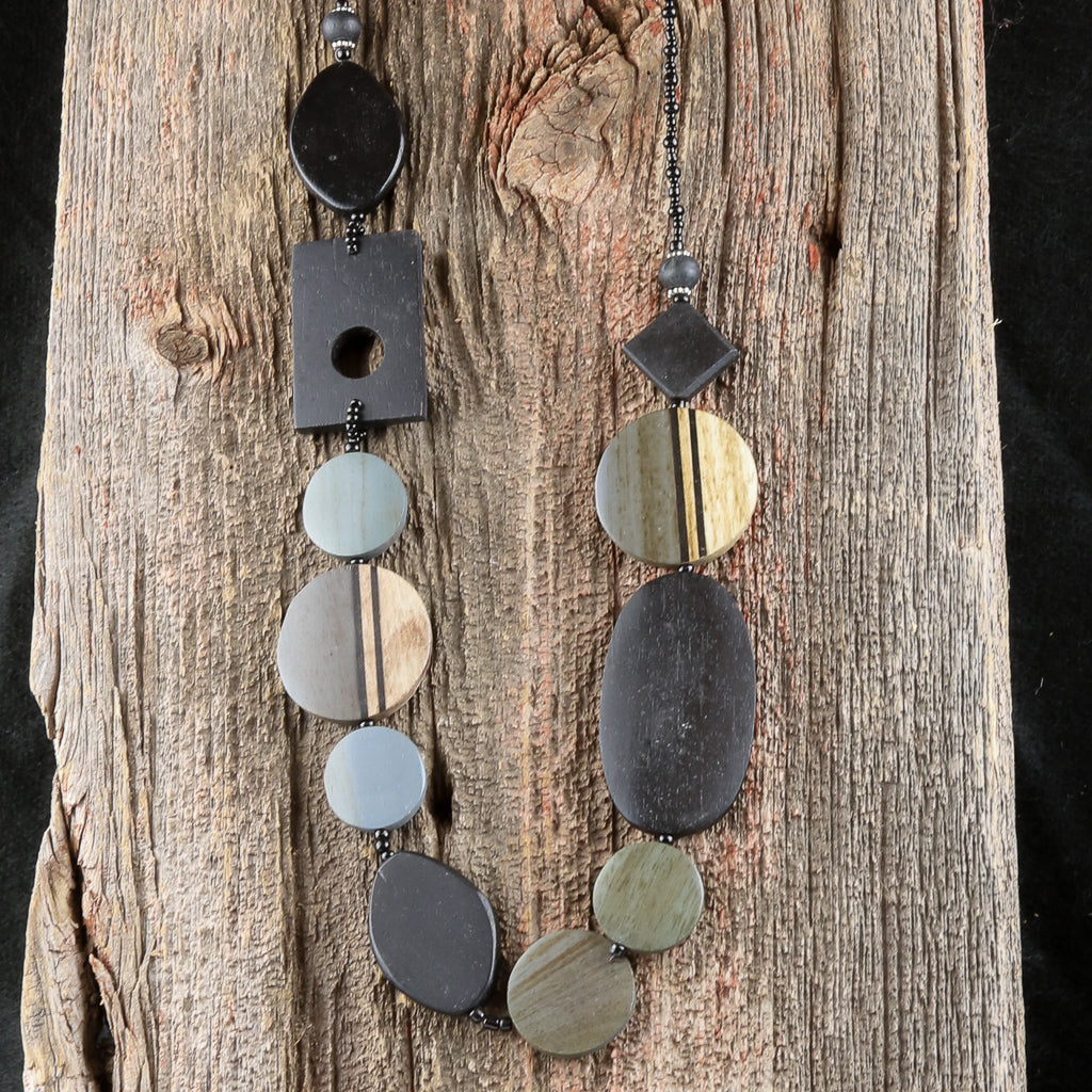 Wooden Necklace - Grey/Black