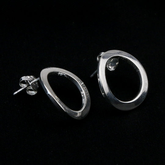 Silver Circle Stud Earring