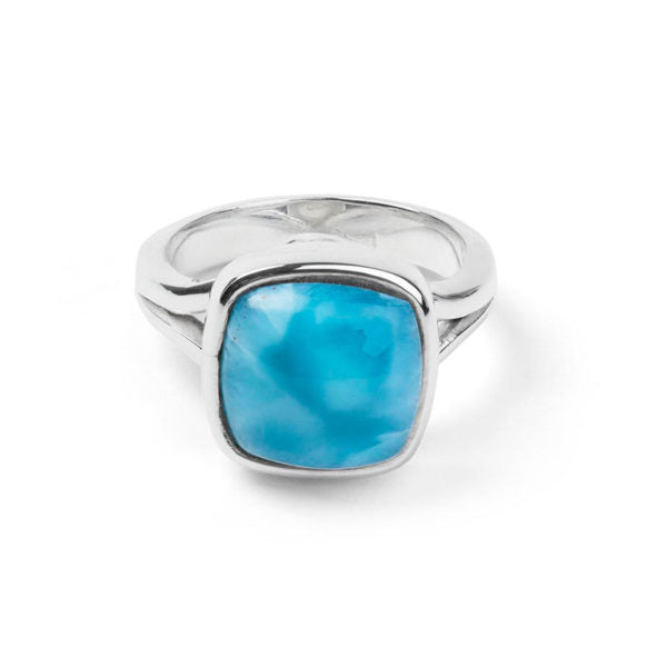 Trinitaria Square Larimar Ring