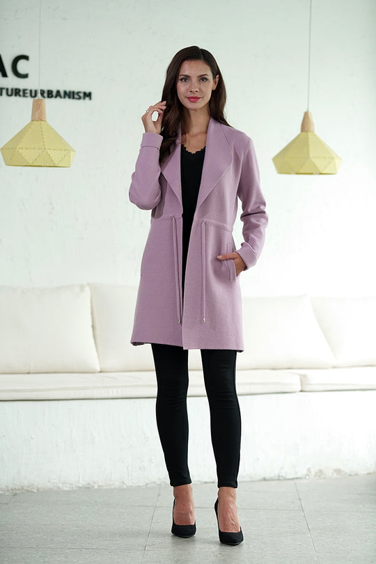 Manteau ouvert à manches longues avec cravate
